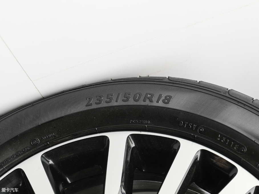 2019I EcoBoost 145 CVTIPlus VI