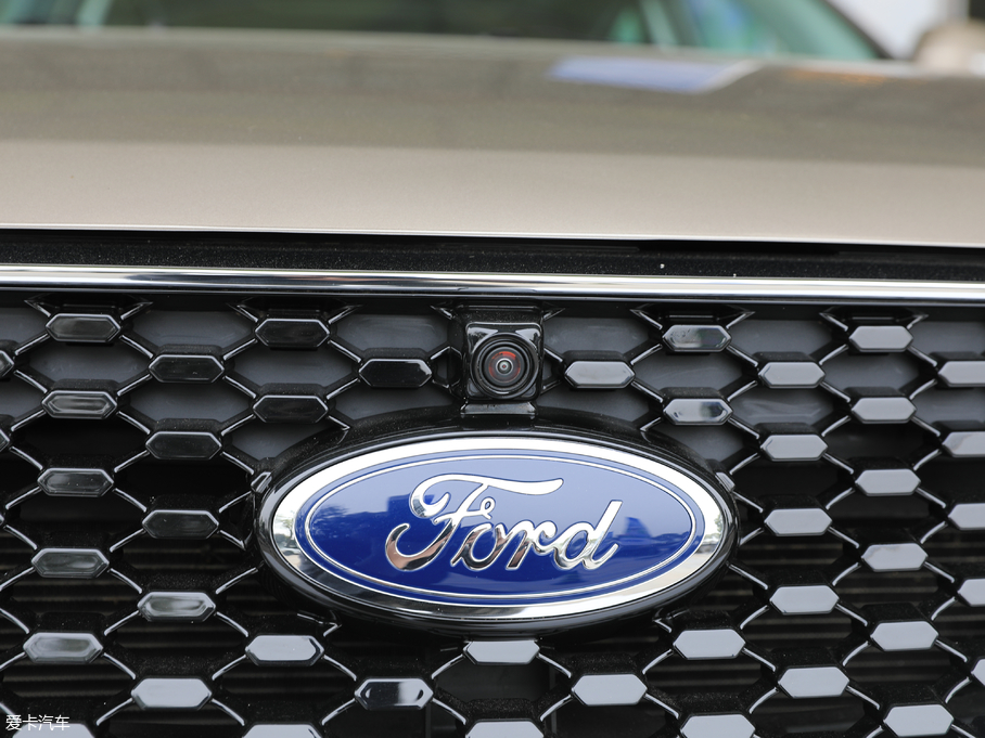 2019I EcoBoost 145 CVTIPlus VI