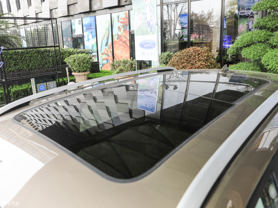 2019I(lng) EcoBoost 145 CVTI(lng)Plus (gu)VI