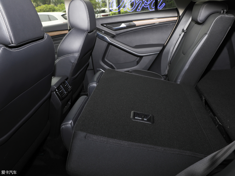 2019I EcoBoost 145 CVTIPlus VI