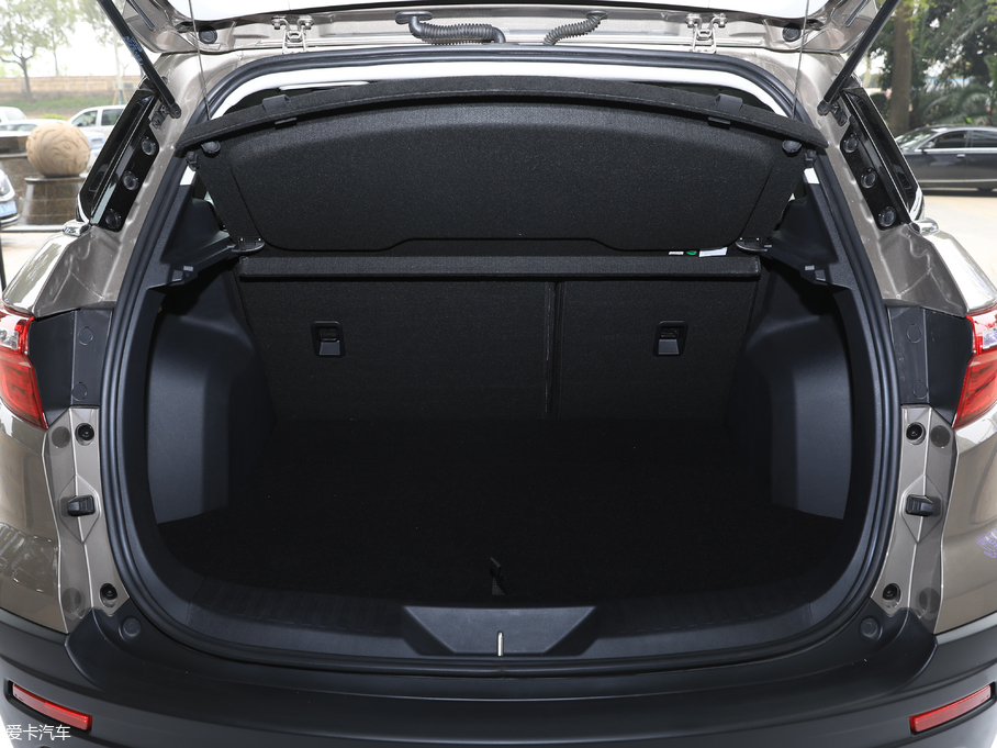 2019I EcoBoost 145 CVTIPlus VI