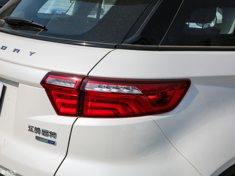 2019I EcoBoost 145 քӾI V