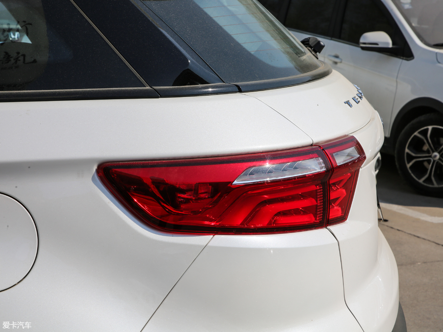 2019I EcoBoost 145 քӾI V