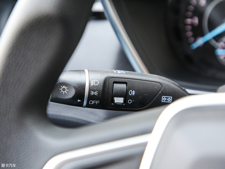 2019I EcoBoost 145 քӾI V