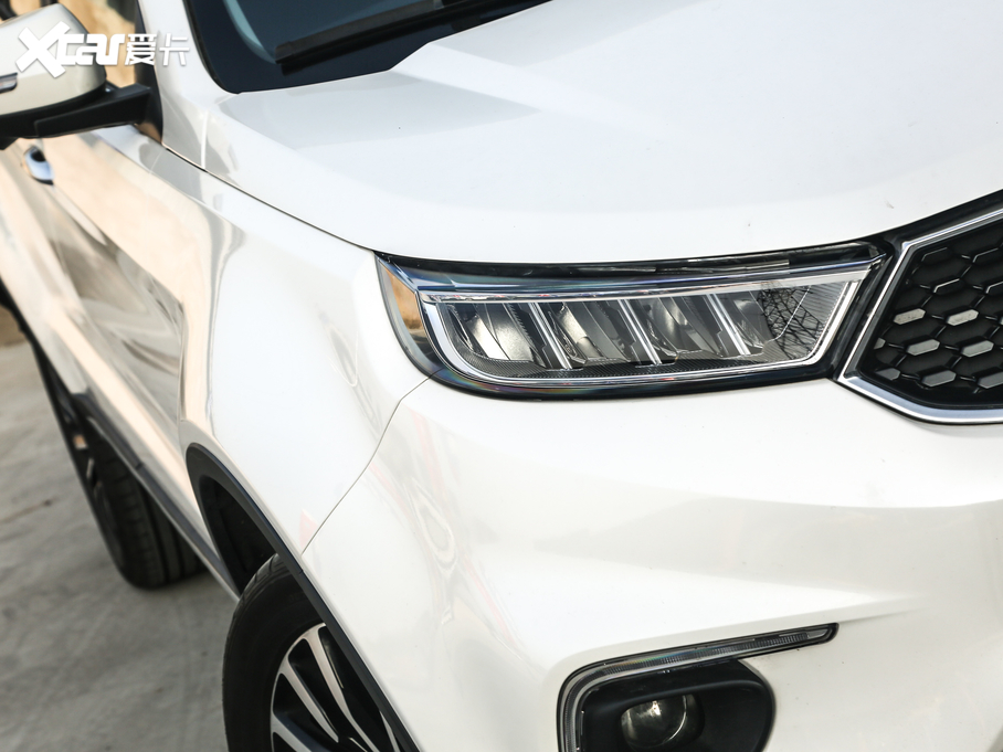 2019I(lng) EcoBoost 145 CVT 48VI(lng)Plus (gu)VI