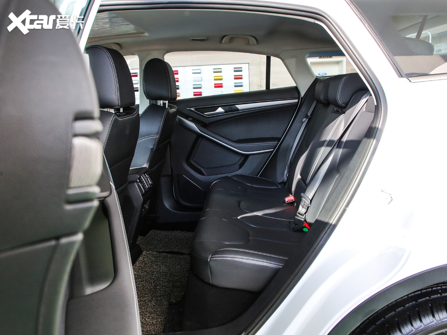 2019I EcoBoost 145 CVT 48VIPlus V