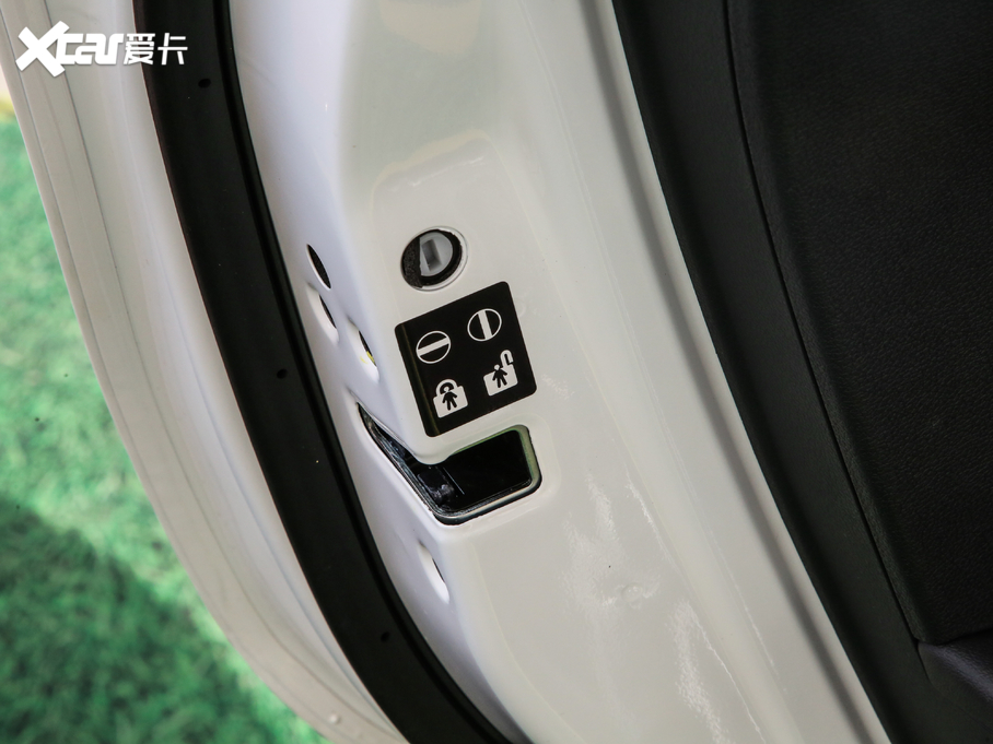 2019I(lng) EcoBoost 145 CVT 48VI(lng)Plus V