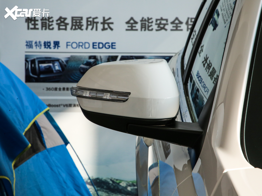 2019I(lng) EcoBoost 145 CVT 48VI(lng)Plus (gu)V