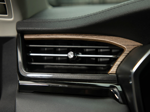 2019EcoBoost 145 CVTIPlus V п؅^