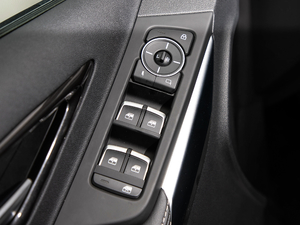 2019EcoBoost 145 CVTIPlus V п؅^