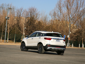 2019EcoBoost 145 CVTIPlus V w^