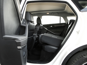 2019EcoBoost 145 CVTIPlus V ηŵ