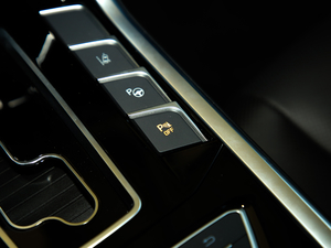 2019EcoBoost 145 CVTIPlus V п؅^