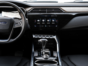 2019EcoBoost 145 CVTIPlus V п_