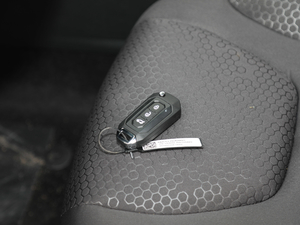 2019EcoBoost 145 CVTI V ܇耳