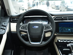 2019EcoBoost 145 CVTI(lng)Plus (gu)VI P(pn)