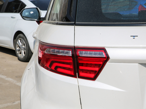 2019EcoBoost 145 քӾI V ^