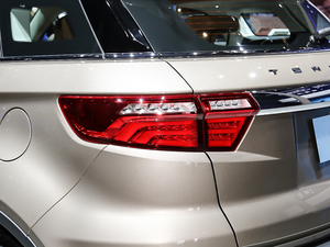 2019EcoBoost 145 CVTKI V ^