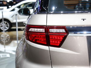 2019EcoBoost 145 CVTKI V ^