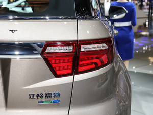 2019EcoBoost 145 CVTKI V β