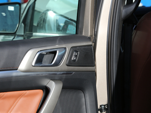 20192.0L GTDi(q)ԄӺA 5 g