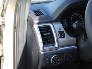 20192.0L GTDiԄӺA 5 п؅^