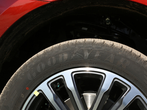 20192.0L GTDiԄŞ 7 ݆̥Ʒ