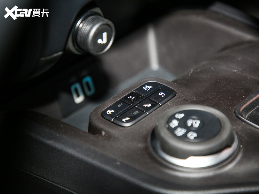 2020· \Ӱ 2.3T ԄŞ 7 VI