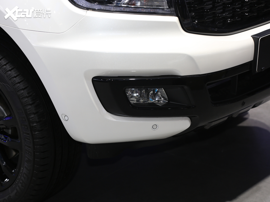 2020�·�� 2.3T �����Ԅ������Ş�� 7�� ��VI