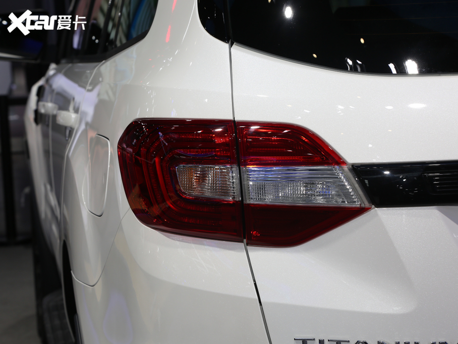 2020�·�� 2.3T �����Ԅ������Ş�� 7�� ��VI