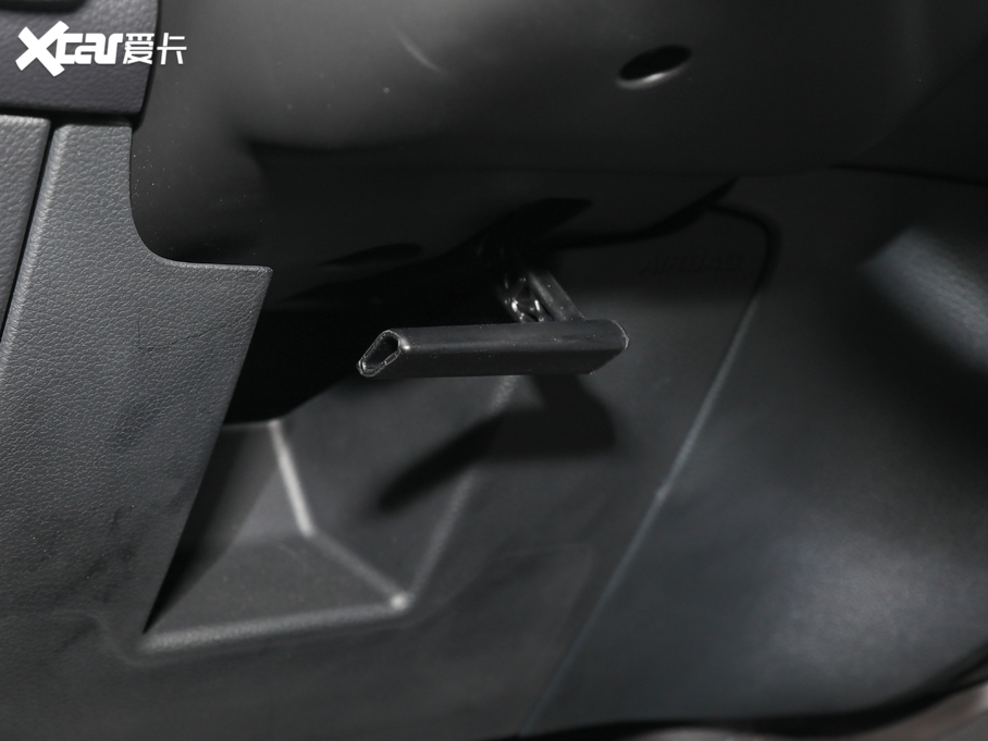 2020�·�� 2.3T �����Ԅ������Ş�� 7�� ��VI