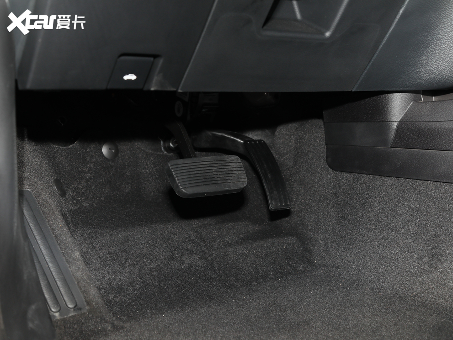 2020�·�� 2.3T �����Ԅ������Ş�� 7�� ��VI