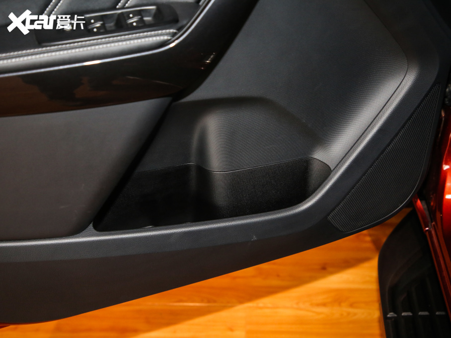 2020· 2.3T ԄA 7 VI