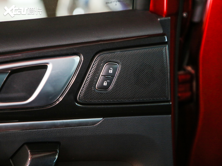 2020· 2.3T ԄA 7 VI