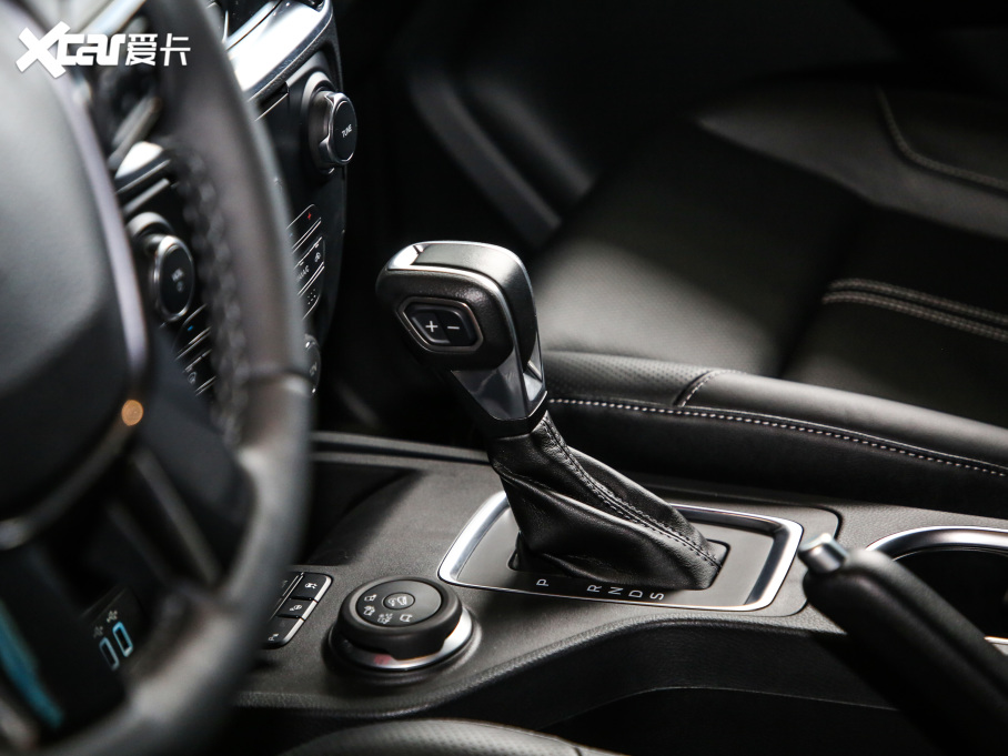 2020· 2.3T ԄA 7 VI