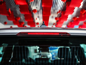 2020\Ӱ 2.3T ԄŞ 7 VI ^