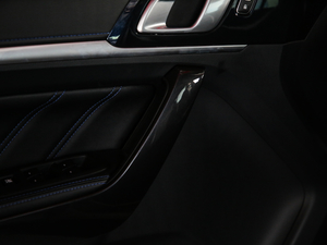 2020\(yn)(dng) 2.3T Ԅ(dng)(q)Ş 7 (gu)VI g