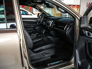 2020\Ӱ 2.3T ԄŞ 7 VI п؅^