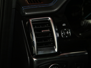 2020\Ӱ 2.3T ԄŞ 7 VI п؅^