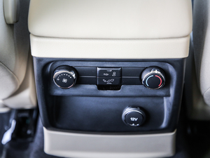 20202.3T ԄݼӢ 5 VI g