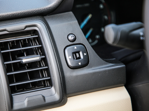 20202.3T ԄݼӢ 5 VI п؅^