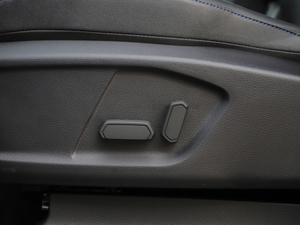 2020\Ӱ 2.3T ԄA 5 VI {{