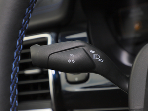 2020\Ӱ 2.3T ԄA 5 VI п؅^