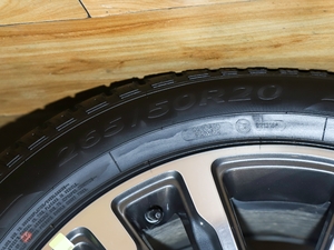 20202.3T ԄŞ 5 VI ^