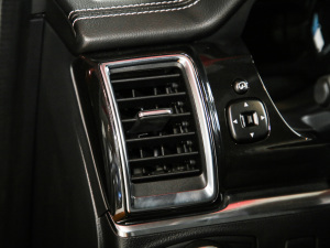 20202.3T ԄA 7 VI п؅^