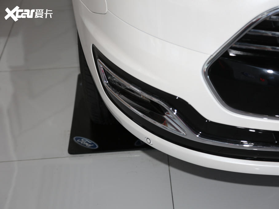 2020;W 2.0T ԄӾ