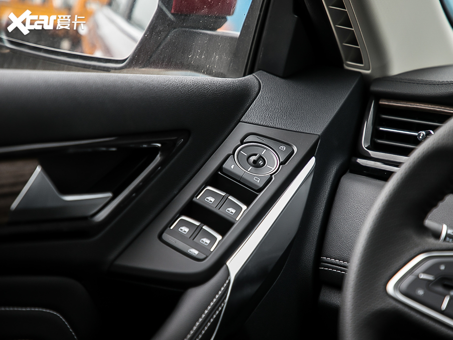 2020I(lng) S EcoBoost 145 CVT 48VI(lng)Plus