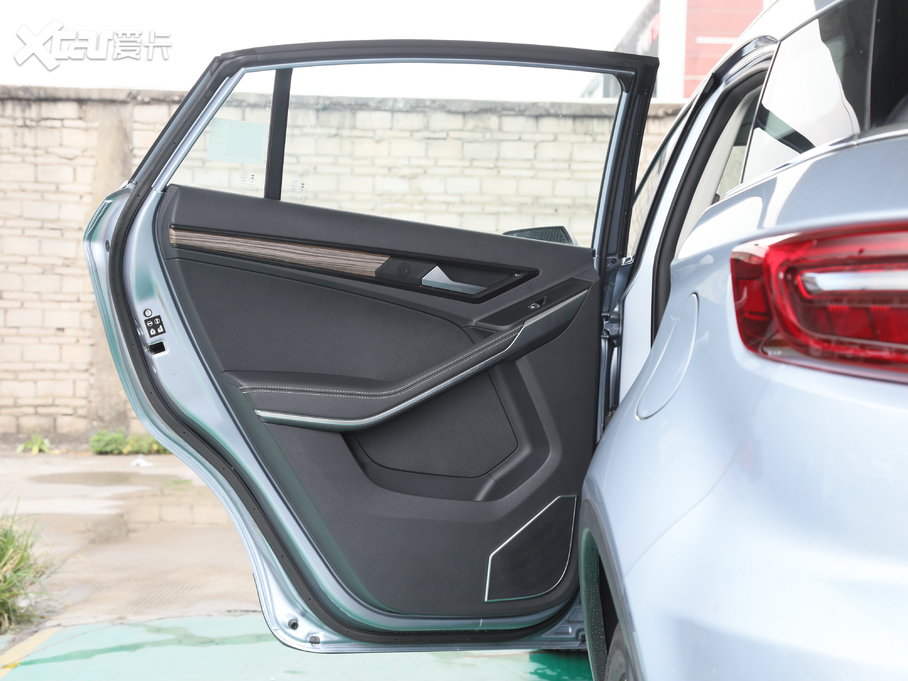 2020I(lng) S EcoBoost 145 CVTI(lng)