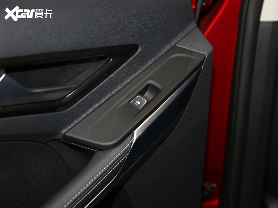 2020I S EcoBoost 145 CVTI