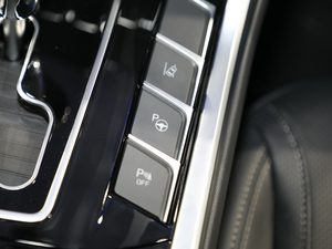 2020S EcoBoost 145 CVT 48VI(lng)Plus п؅^(q)